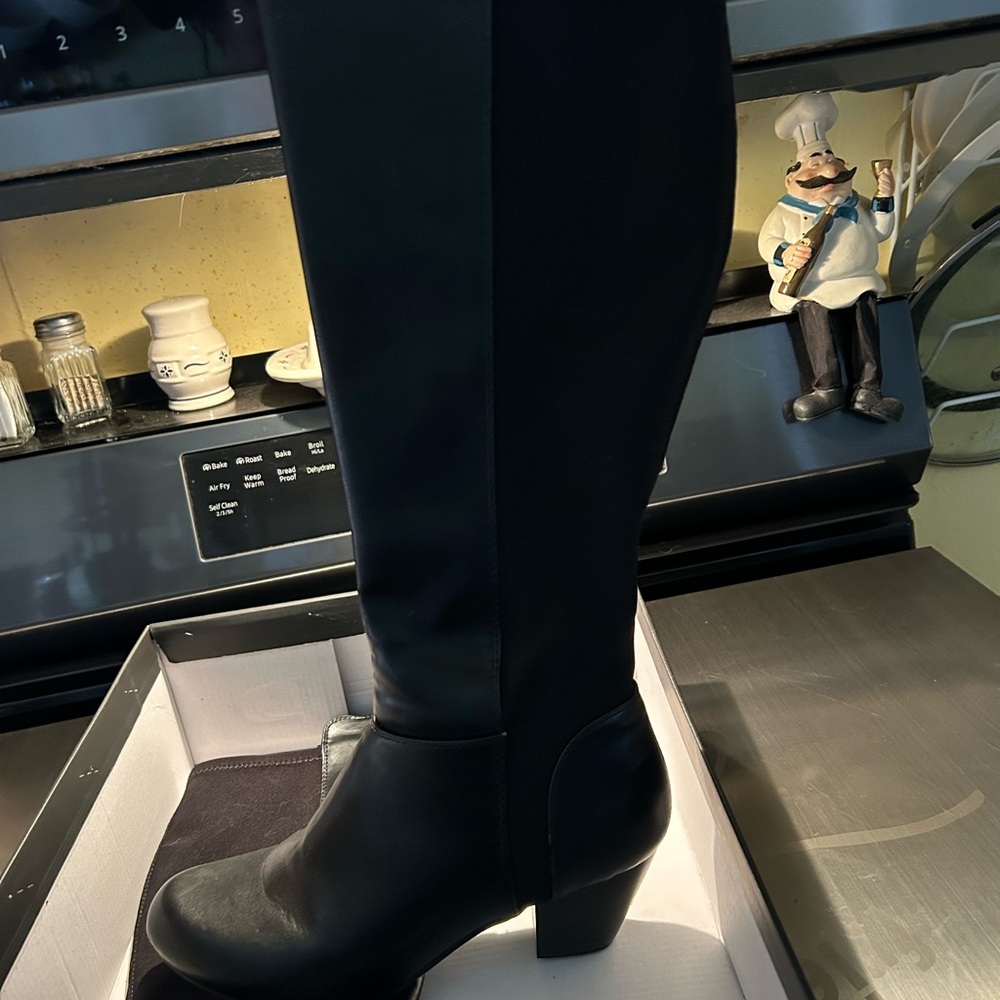 Elegant Black Over the Knee Women's Boots